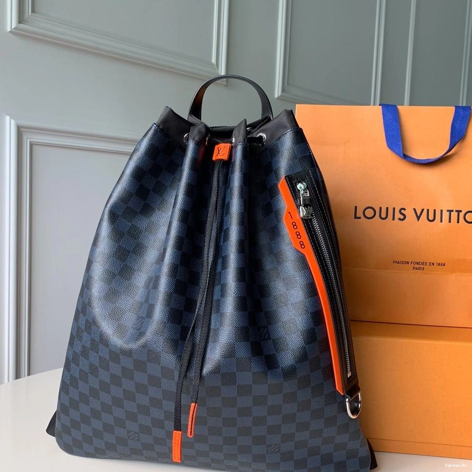 Louis Backpack Vuitton 0218